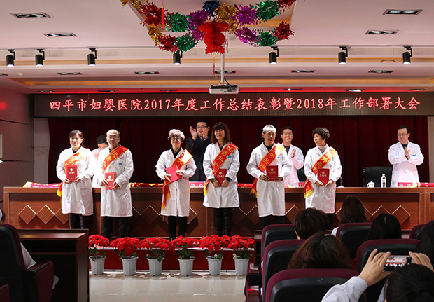 党员.jpg