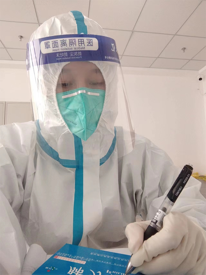 张迪1.jpg